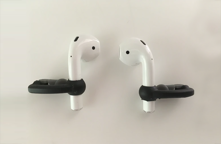 Fully wireless Bluetooth Earphone PodLatch prevents loss